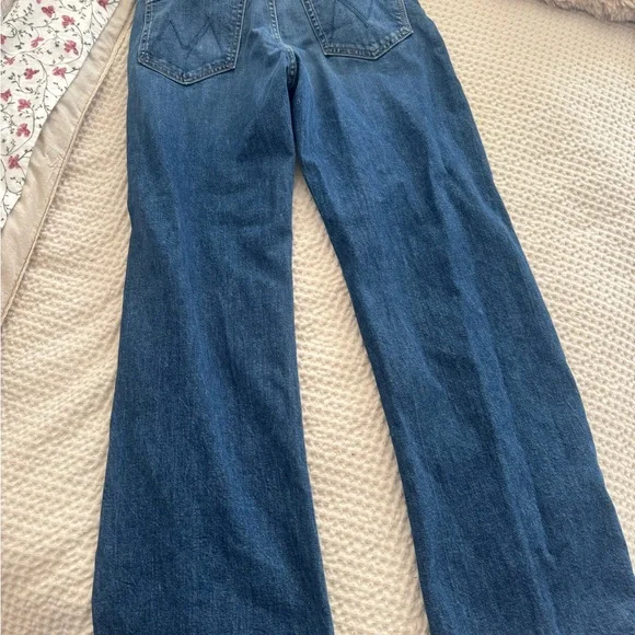 Mother The Lasso Sneak Jeans - Picture 5 of 10